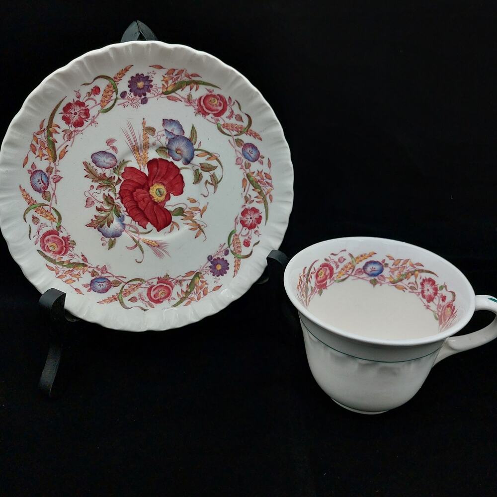 Wedgwood Cornflower Tea Cup & Saucer Set Vintage Floral Bone China England